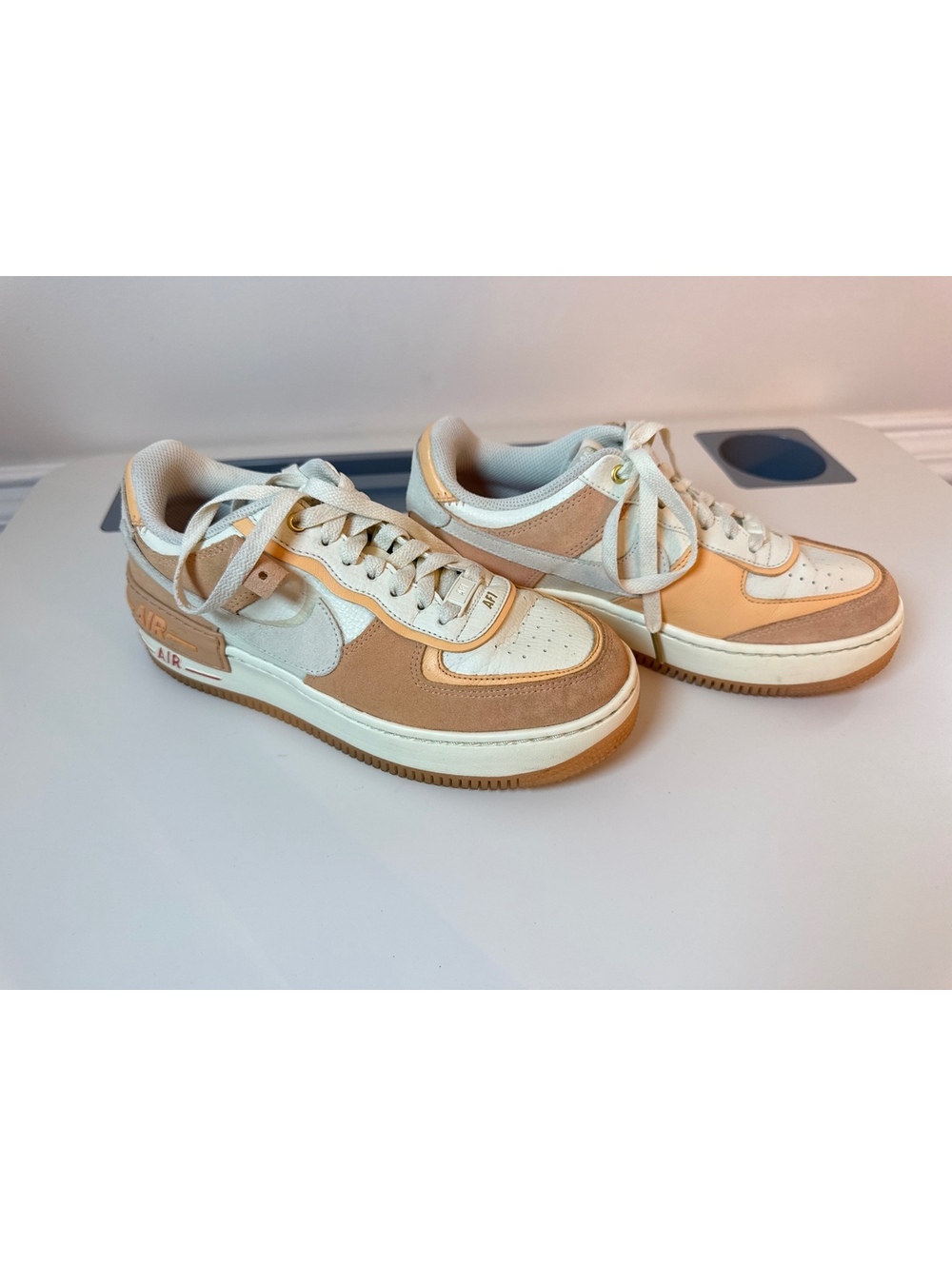 Nike Air Force 1 Low Sneakers Size 7.5